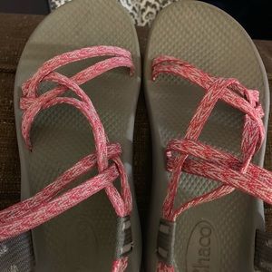 Girls Chacos size 4